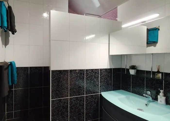 Les Aubepines * Rancennes